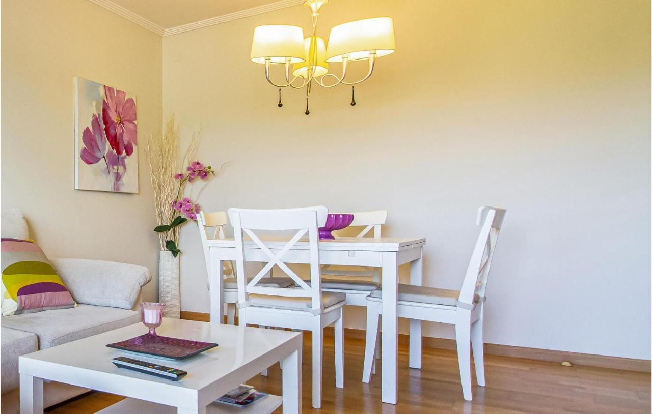 Beautiful Apartment In Santa Pola Kültér fotó